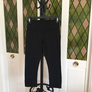 Size 4 Lululemon Crops